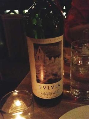 Bruno Winzewski Fulvia 2010 à mesa do Pearl & Ash, NYC Bruno Winzewski Fulvia 2010 à mesa do Pearl & Ash, NYC